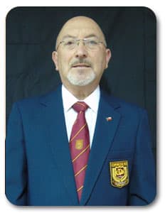 HELMUTH OYARZUN